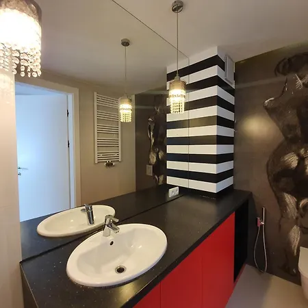 Aurora Ii - Apartament & Parking *